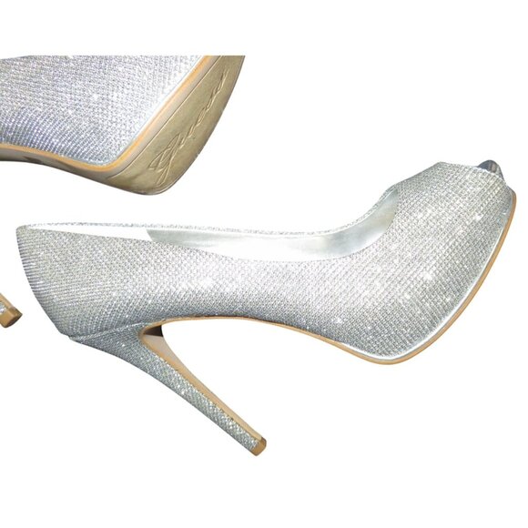 GUESS Honora 3 Metallic Silver Glitter Embellished Peep Toe Platform Pumps 10 - Picture 5 of 12